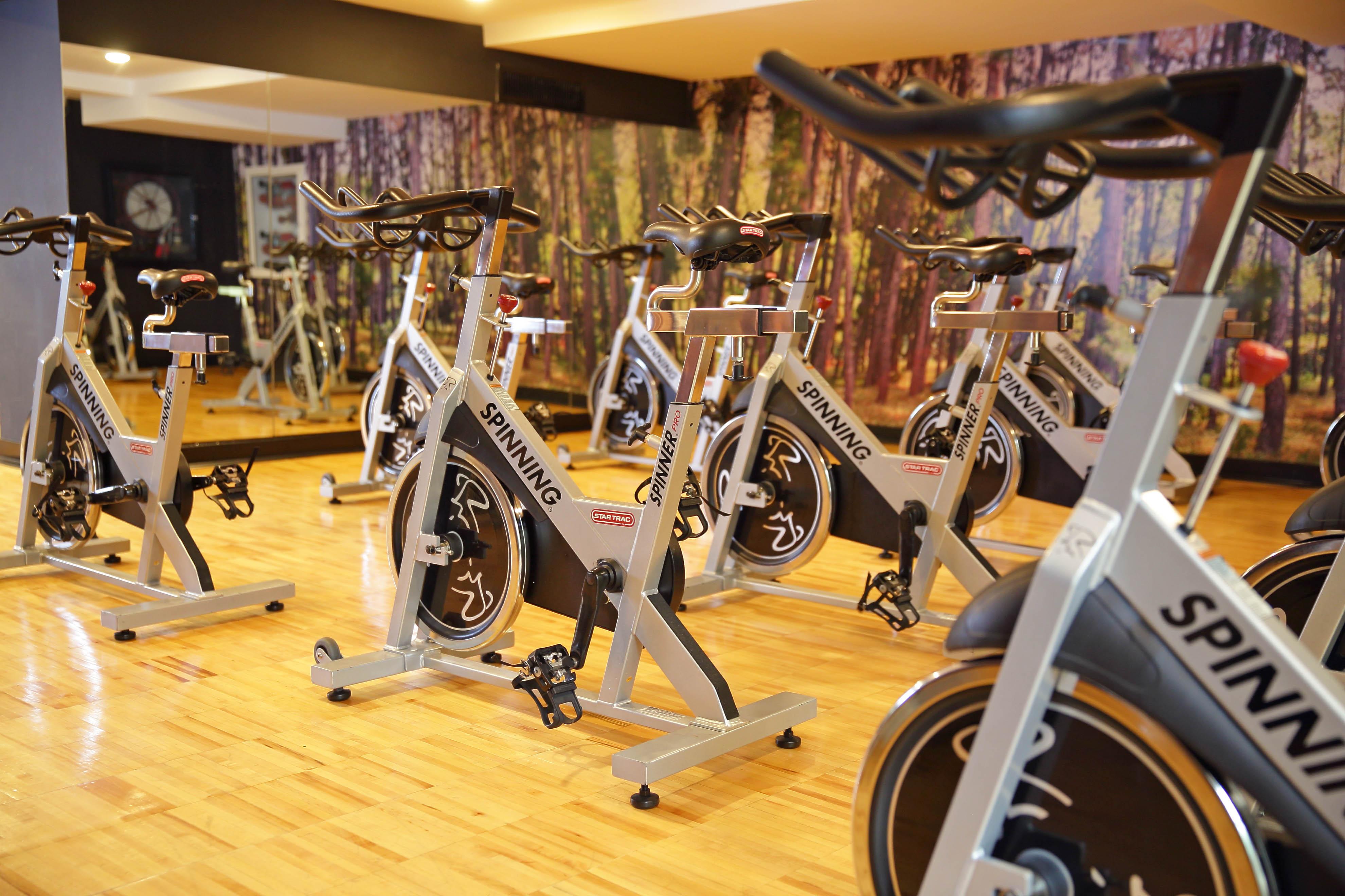 Sheraton Grand Panama Εξωτερικό φωτογραφία A typical indoor cycling studio