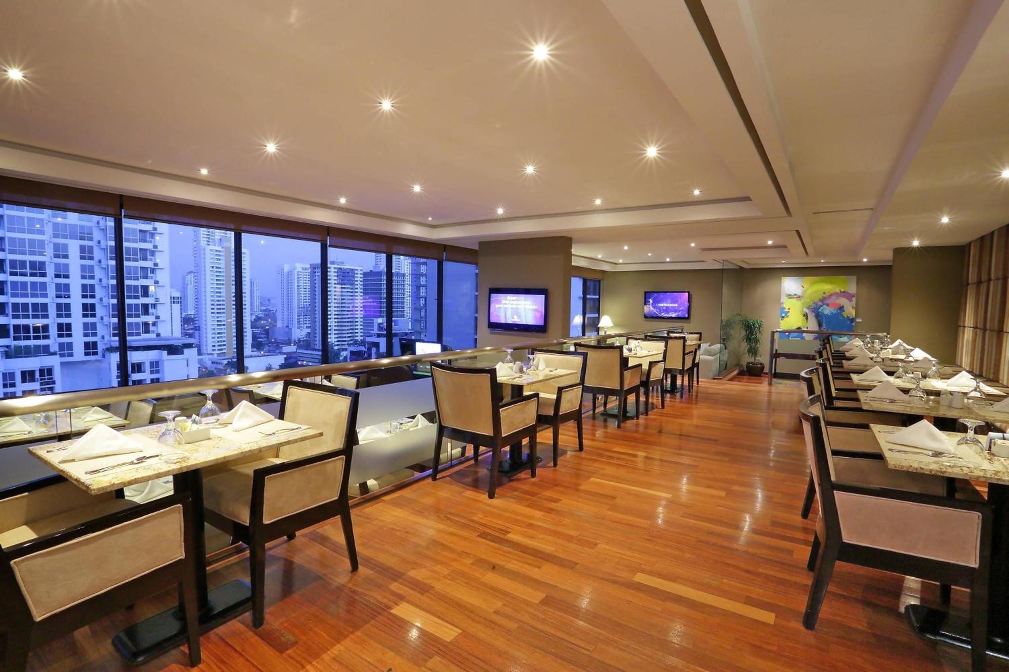 Sheraton Grand Panama Εξωτερικό φωτογραφία Club Lounge at the 36th floor