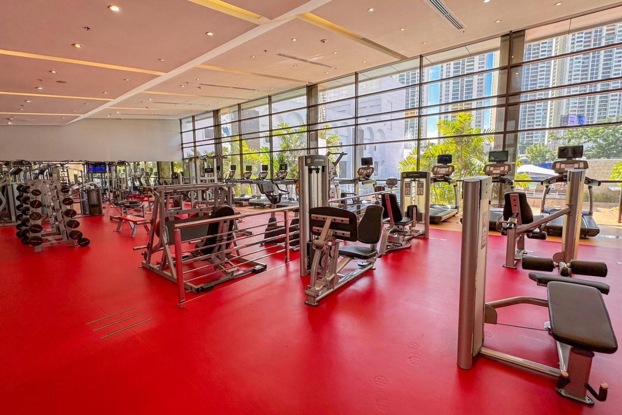 Sheraton Grand Panama Εξωτερικό φωτογραφία The gym at the hotel