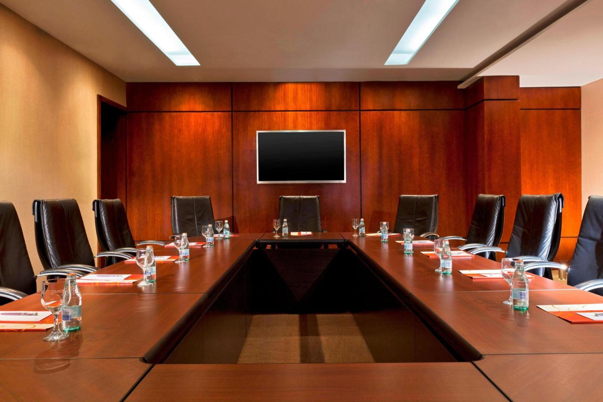 Sheraton Grand Panama Εξωτερικό φωτογραφία A boardroom